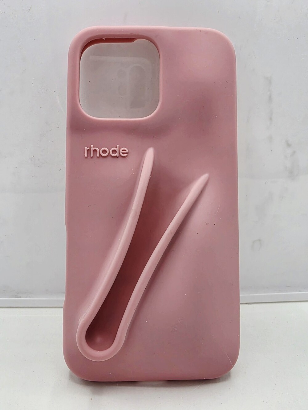 Rhode iPhone16 ProMax Case Sweet Pea Ltd Ed Fits Peptide Lip Tint 6.5x3.25" NWOT